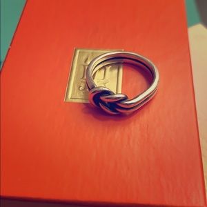 James Avery Lovers’ Knot Ring (size 7)